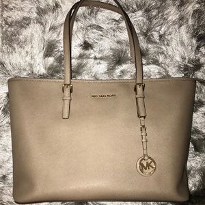 Micheal Kors Saffiano Dune Leather Jet Set Tote